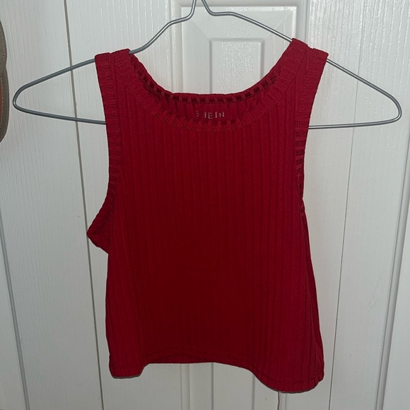 SHEIN CROP TOP - Picture 1 of 2
